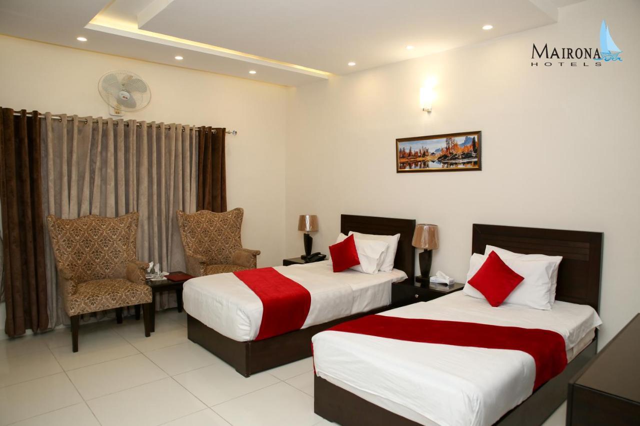 Hotel Mairona Gulberg Лахор Екстериор снимка